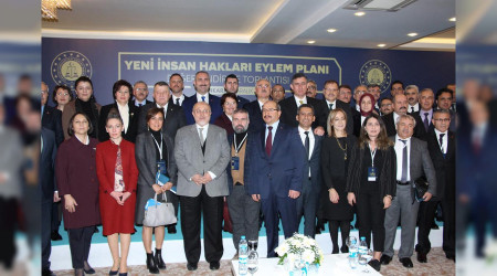 �nsan Haklar� Eylem Plan� De�erlendirme Toplant�s� yap�ld�