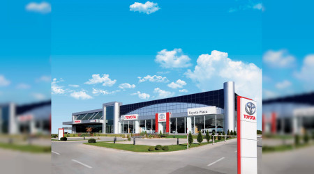 Toyota Showroomlarna Ayn Anda En Fazla 2 Mteri Kabul Edilecek