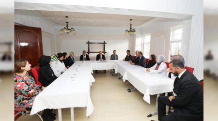 Vali Nayir Serdivan Halk Eitim Merkezini Ziyaret Etti