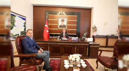 Akif Yener Vali Ahmet Hamdi Nayir i ziyaret etti