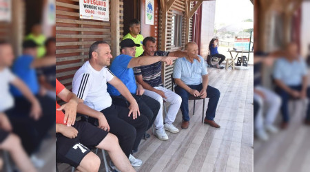 Bakan Sar, Cankurtaranlarla Bir Araya Gelerek Sezonun Deerlendirmesini Yapt