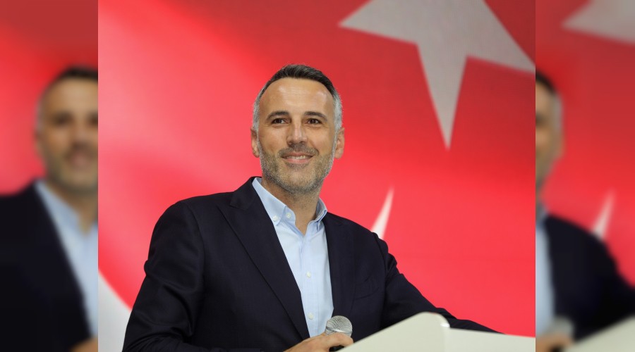 l Bakan Teverden stiklal Marnn Kabul ve Mehmet Akif Ersoyu Anma Mesaj