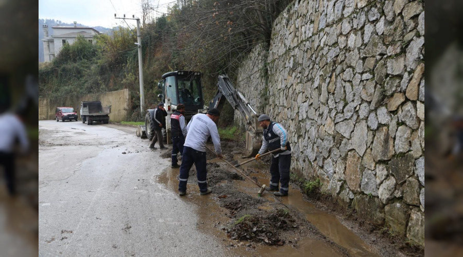 Sapanca'da Yamur Suyu Kanal almalarna Devam