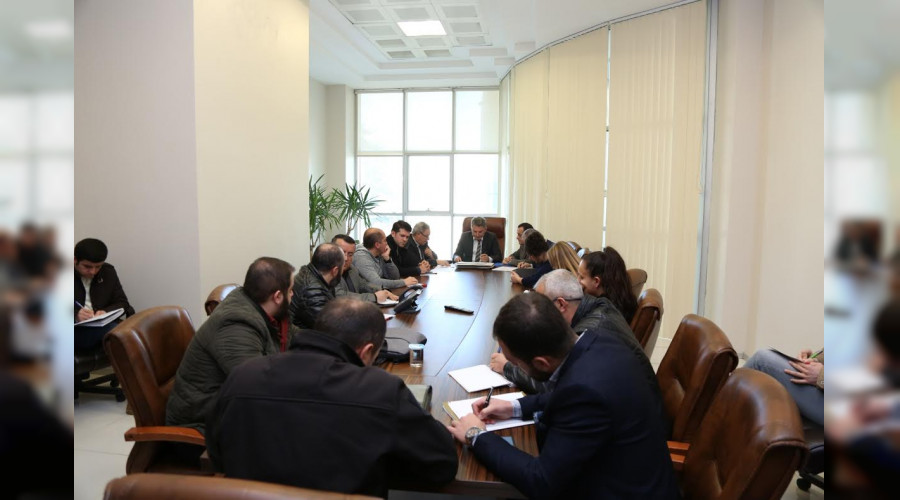 Serdivan Millet Bah�esi �halesine Yo�un Kat�l�m