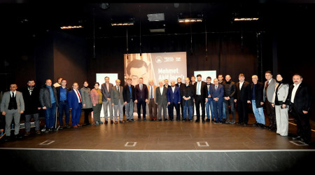 Mehmet Akif �nan'� Anlatt�lar