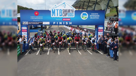 Uluslararası bisiklet şampiyonası başladı