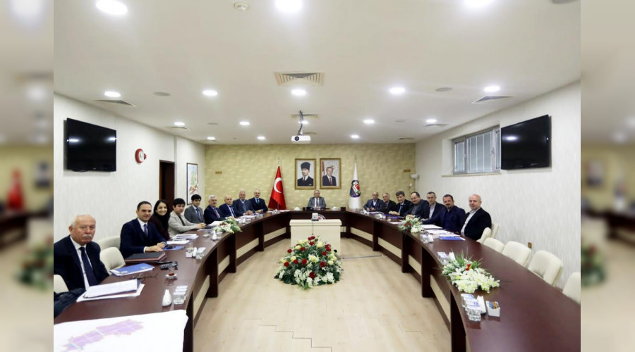 Vali Nayir DOM�OSB M�te�ebbis Heyet Toplant�s�na Ba�kanl�k Etti