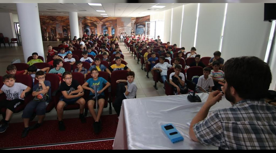 Yaz Akademisi Dolu Dizgin Devam Ediyor