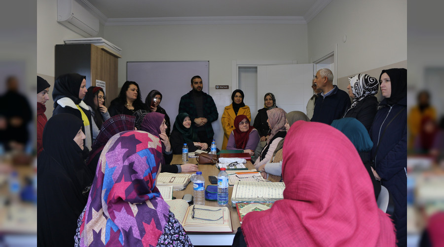 Halk Eğitim kursiyerlerinden YADEM'e anlamlı ziyaret