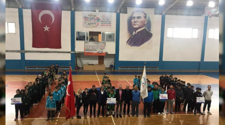 AnaLig'de Ev Sahibiyiz