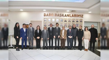 CHP Sakarya Heyeti Sakarya Barosunu Ziyaret Etti