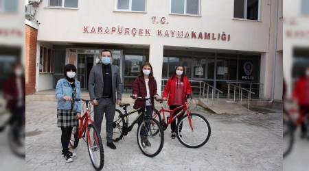 Karaprekte Bilgi Yarmas dlleri Verildi