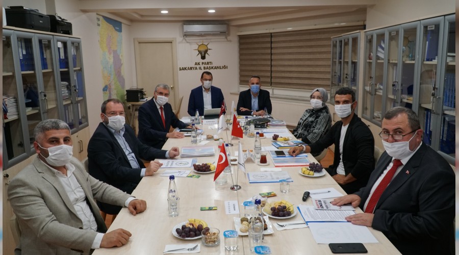 AK Parti Sakarya Ayl�k �l Koordinasyon ve De�erlendirme Toplant�s� Ger�ekle�ti