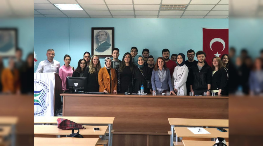 Akyaz MYO'dan Proje Semineri